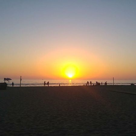 Sunset House Apartment Фиумичино Екстериор снимка