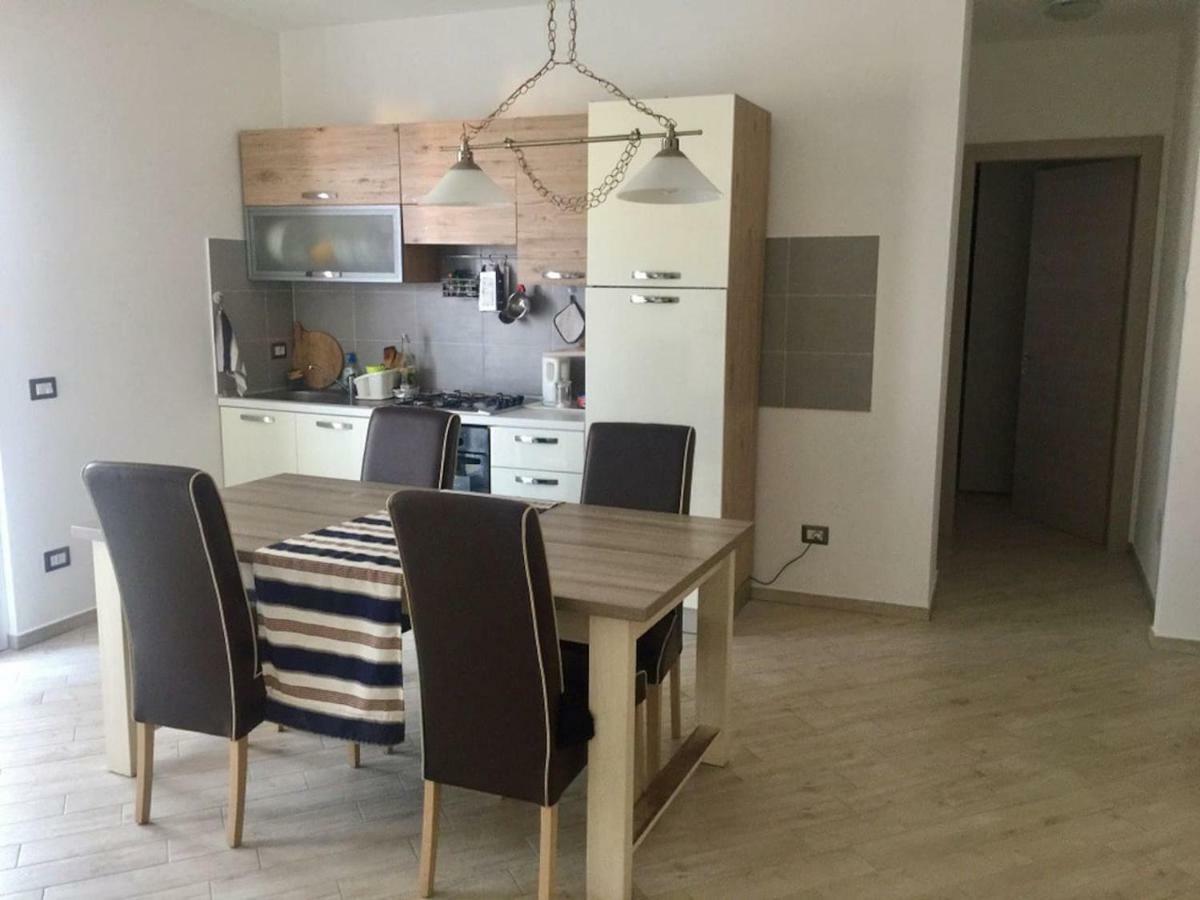 Sunset House Apartment Фиумичино Екстериор снимка